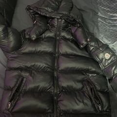 Black moncler maya