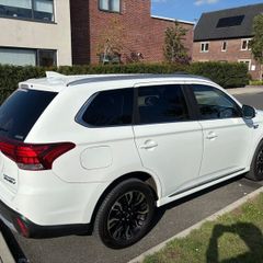Mitsubishi Outlander 2018 - Plug-in Hybrid - 2.0L