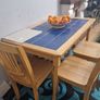 Dinning table Image 2