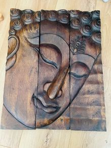 Carved buddha