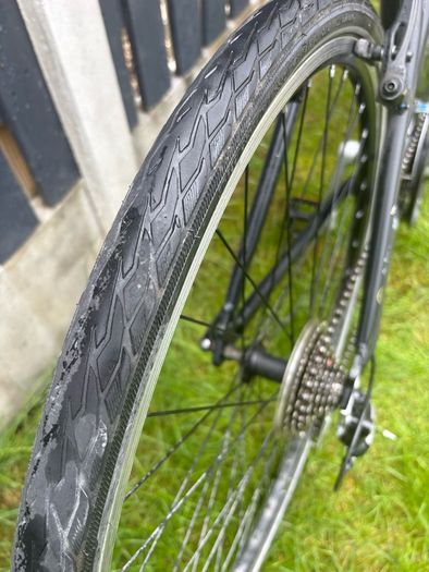 Martello Compass 1 Aluminium Sports Hybrid Bike