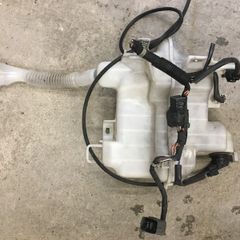 2016 mazda 6 windscreen washer tank