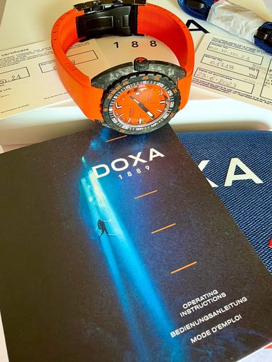 Doxa Sub Carbon 300