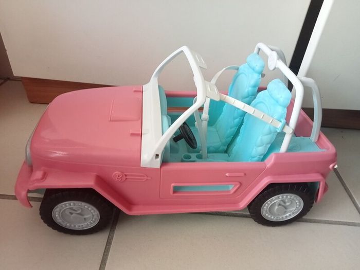 Barbie Car