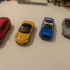 Pull back Sport Cars cops and robbers