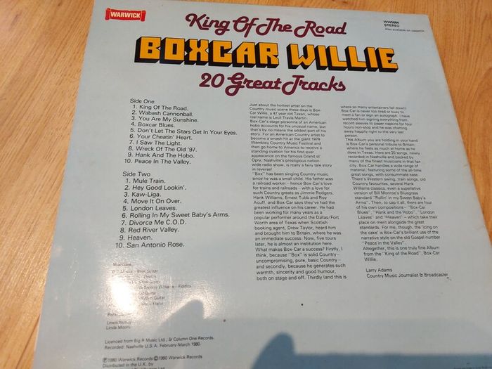 Boxcar Willie - King Of The Road - 20 Great Tracks - Vinyl Record + Hundreds More