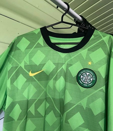 celtic 2010 2011 jerseys