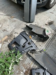 bmw f30 2015 rear bumper brackets under trays