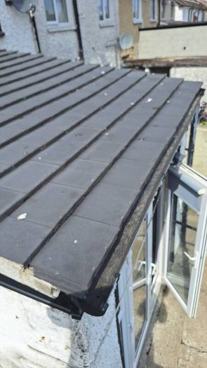 free roof tiles