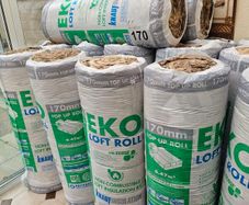 Knauf Eko Roll Loft insulation roll, (L)5.68m (W)1.14m (T)170mm