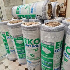 Knauf Eko Roll Loft insulation roll, (L)5.68m (W)1.14m (T)170mm