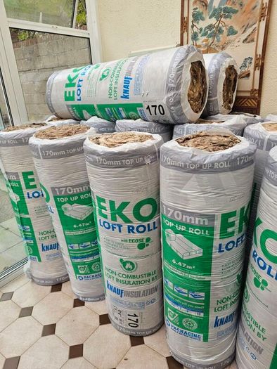 Knauf Eko Roll Loft insulation roll, (L)5.68m (W)1.14m (T)170mm