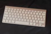 Apple Wireless Keyboard A1314 - Bluetooth
