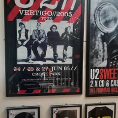 U2 super collection