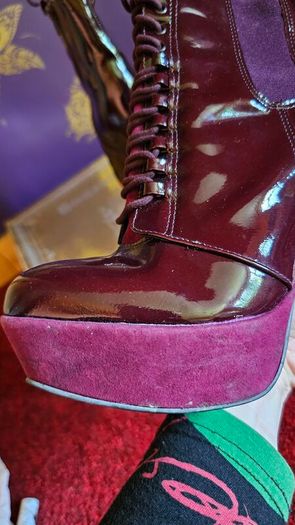 Carvela lace up burgundy patent leather and suede boots stiletto high heels 5