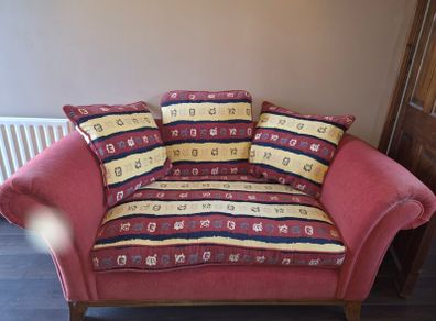 sofa free