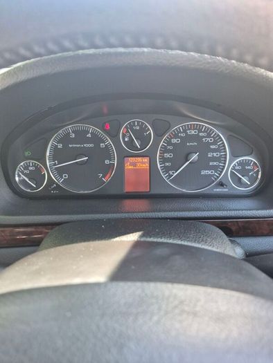 Peugeot 407