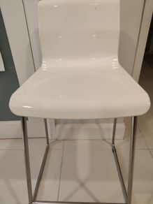 3 Ikea bar stools