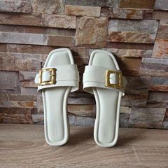 Sliders with gold details, size 6
