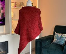 Ladies Irelands Eye Knitted Poncho