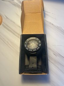 Divers wrist compass