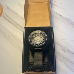 Divers wrist compass