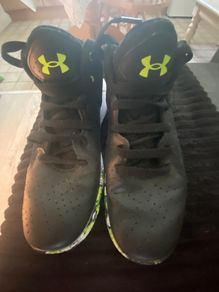 Under armour runners
