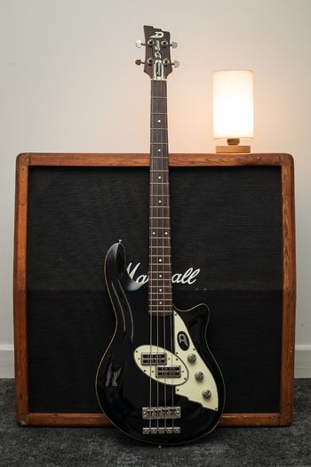 Duesenberg D-Bass Black