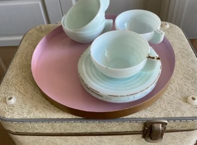 cups & saucers - art deco