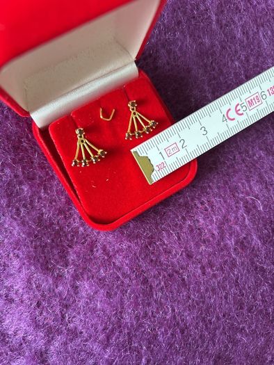 9 Carat Gold 4 Garnet Earrings