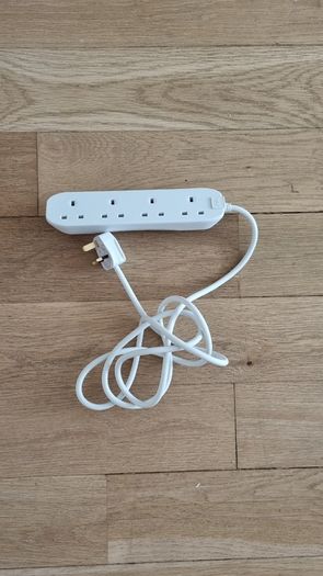 4 way socket