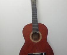 Classical Guitar - needs full restring