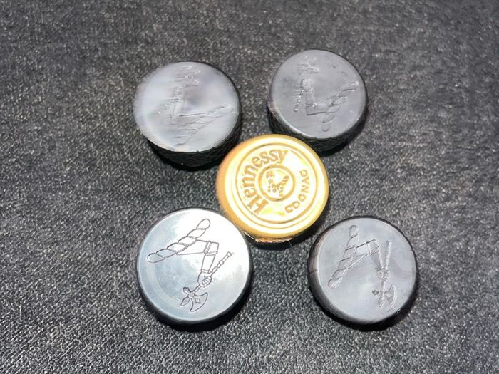 Powers whiskey Hennessy Bottle Stoppers corks