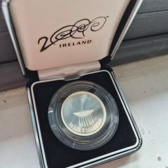 1 pound silver millennium coin
