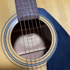 Guitar Yamaha F310