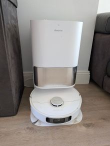 Dreame l10s ultra robot vacuum and floor wash with auto-empty station and spares