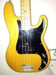 Fender pbass Japan