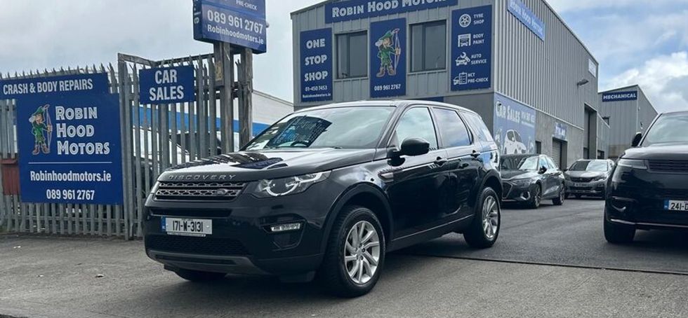 Land Rover Discovery Sport 20177 Seats  Automatic