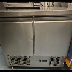 Fridge commercial