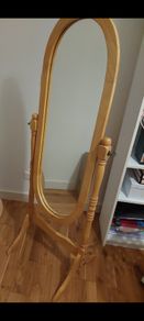 Standing mirror