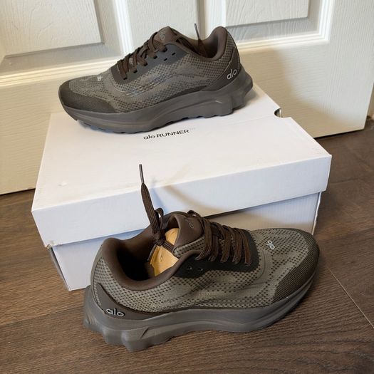 Alo runners size 6uk