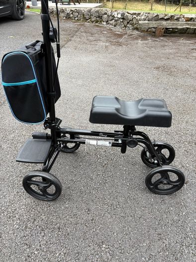 Knee walker