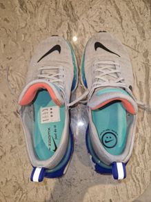 Nike Invincible Run 3 Mens size 9