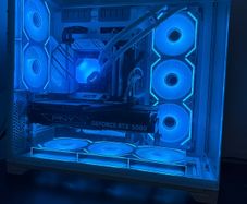 Gaming Pc | Rtx 5080 | Amd Ryzen 7 9800x3d