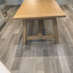 Oak Dining Table & 8 Chairs