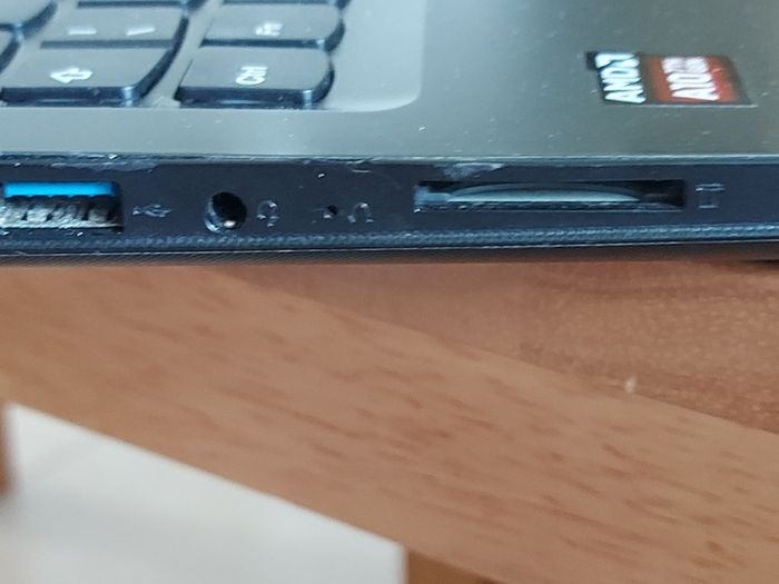 Lenovo Ideapad 310-15ABR, Model 80ST, AMD A10-9600P R5, `10 Compute Cores, 4C + 6G, 2.4GHz, Windows 10, Microsoft Edge, Chrome, and VLC