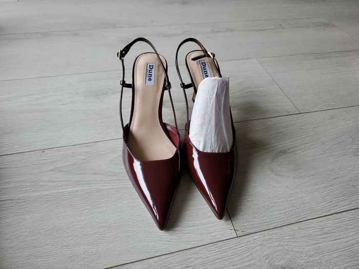 Women's shoes