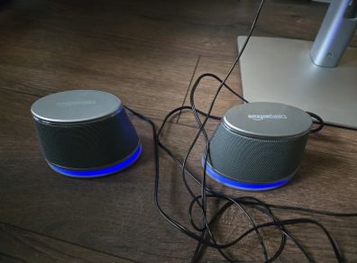 Speaker Amazon basic usb