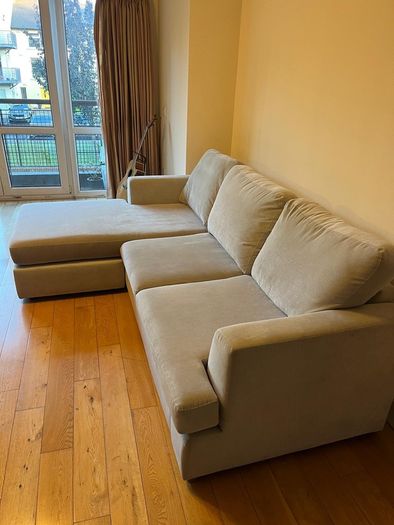 L Shape Couch in cream