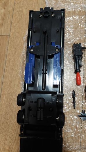 Transformer Optimus G2
